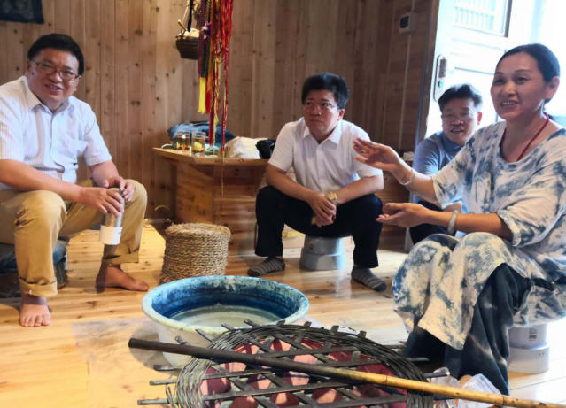 20190715中国农工党湖南大学基层委员会赴隆回县开展科技服务625.png